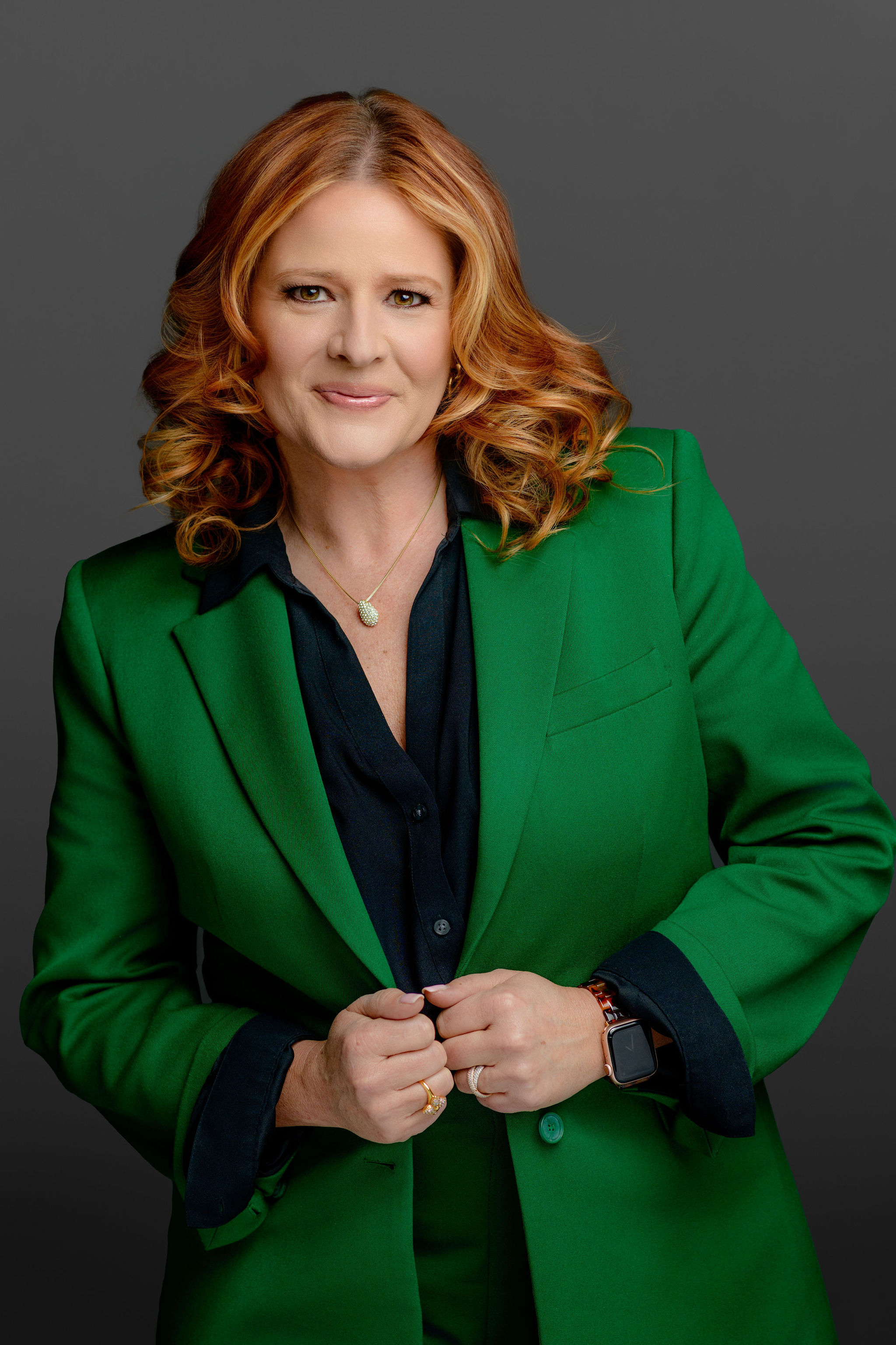 headshot of stacey ullrich