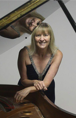 Headshot of Kristina Suter